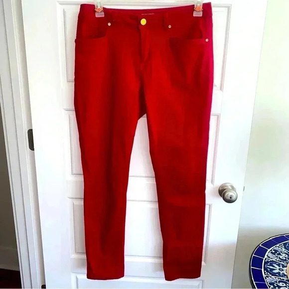 New Directions Weekend Stretch Red Jeans Size 12 - Picture 1 of 16